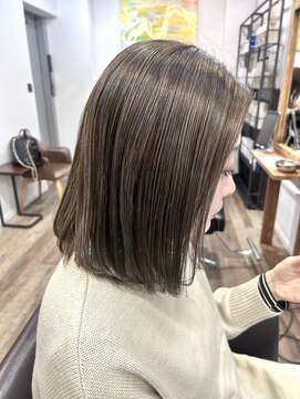 ハーツ(Heart's) 白髪ぼかしハイライト×グレージュカラー