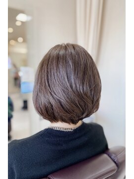 クール ヘアー ギャラリー 神明町店(COOL Hair gallery) 大人ツヤ髪ショート 40代