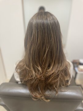 ヘア アトリエ ヴィヴァーチェ(hair atelier Vivace) 艶髪レイヤーロング