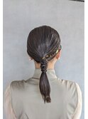 お呼ばれヘアセット　タイトローポニー