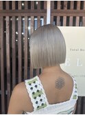 星華,デザインカラー,切りっぱなしボブ,ウェットヘアc27