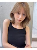 《SOYON》SOYONくびれレイヤー×シースルー