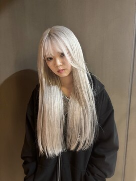 ソル 栄矢場町(SOL) ロングホワイト/ホワイトカラー/ホワイトブロンド