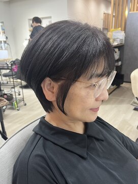 エメヘアデザイン ルイス(Aimer Hair Design Lewis) 大人ショートボブ/弘前市