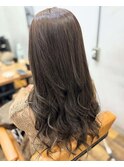 柔らかマットベージュ