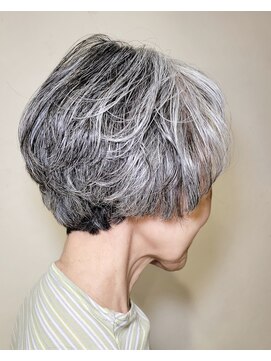 松本平太郎美容室 国立店 60代70代80代×シニアショート