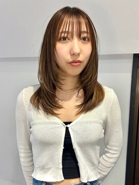 トレス(TRESS) レイヤー/顔まわりレイヤー/フェイスレイヤー/ミディアムヘア