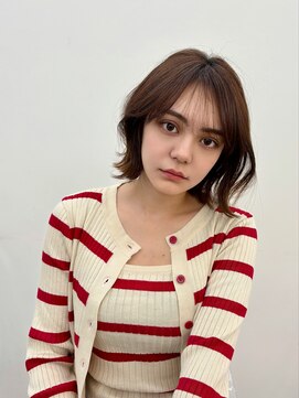 ヒュー 広島(HEW) くびれボブレイヤーカット大人かわいいブラウンヘア20代30代