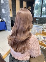 ラウル(Laulu)&nbsp;ミディアムヘア/暗めカラー/グランマッシュ/佐倉