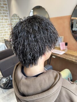 エイト コーナー 大宮東口店(EIGHT corner) 王道縦落ちツイストパーマ