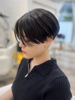 io　渋谷　【イオ　シブヤ】&nbsp;ハンサムショート./刈り上げショート/ショート/センターパート