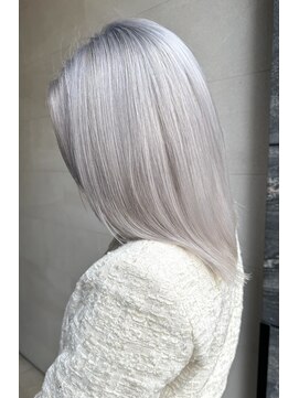 エゴル ナゴヤサカエ(ENGOL NAGOYA SAKAE) 新美蓮/アッシュ/ハイトーン/ブリーチ