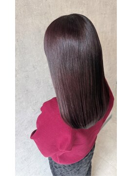 ポリマン 西新井(poliment) 大人の雰囲気を一段上げるピンク系ブラウン 春向け/大人女性