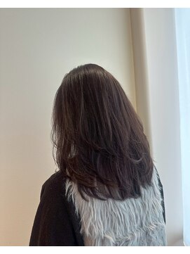 ファムバイアヴァンス(Femme by AVANCE.) 艶ブラウン×ナチュラルレイヤー