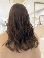 フミ 本店(Fumi) 艶髪ロング
