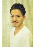 アップバングスパイキーショート