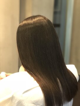 ヘアーカスタム(Hair Custom) 【縮毛矯正】小学生の縮毛矯正