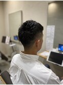 メンズ2ブロックフェードスタイル