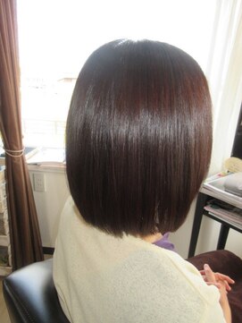コア フィール ア デイ(COIFFURE A DAY) 【M3D見附今町】美髪ボブ