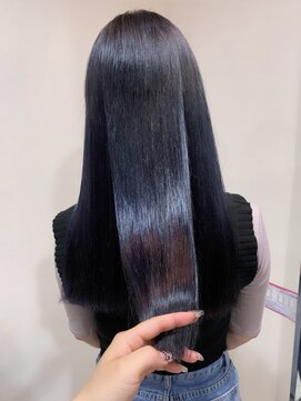 ダブル アンダーバー サロン(W_SALON) 【W_SALON 河原町】ブルーブラック/艶髪/髪質改善