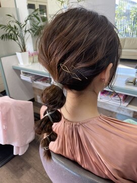 サロンドポプリ アップヘア