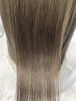 エスカーラ 表参道(THE ESCALA)&nbsp;＠shino_ne197/伸ばしかけの髪はヘアケアで対策を♪