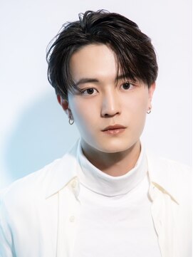 オーシャントーキョーオーバー 渋谷(OCEAN TOKYO OVER) ★スーツ短髪ツーブロック束感パーママッシュ黒髪ナチュラル★