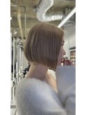 ハイトーンショートボブ/ミルクティーベージュ［新宿/ショート］