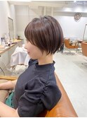 魅力倍増カールセミディシアーカラーダークアッシュショートヘア