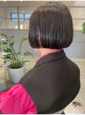 ショートボブ