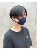 刈り上げショート　アッシュブラック