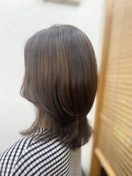 ビューティーサロン カワチ 中庄駅前店(Beauty Salon KAWACHI) くびれミディアムレイヤー