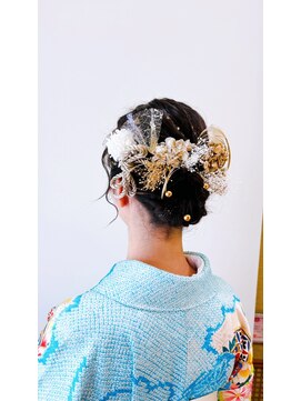 ヘアーボー ラーラ(hairbeau L'ala) 卒業式ヘア