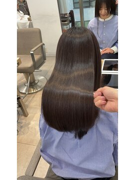 エラ(Ella) はじめての美髪矯正も安心