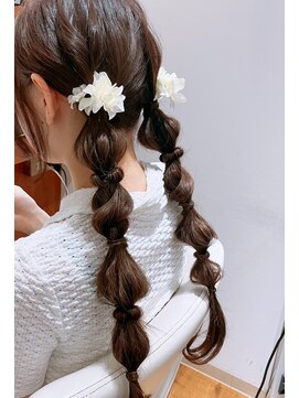 オリーブ(OLIVE) ヘアセット 編みおろし