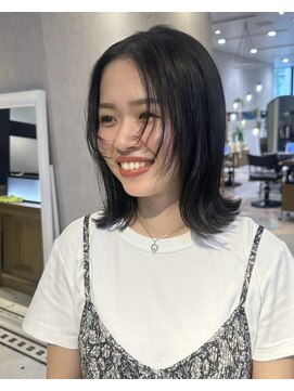 ザザ シンジュク(ZA/ZA shinjuku) 顔まわりレイヤーとミディアム