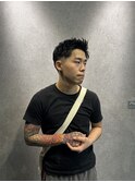 テーパーフェードスパイキーショート