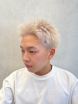 ルースト 西院店(ROOST) スパイキーショート×ホワイトハイトーン