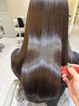 ジーナ 天神(Zina) [Zina福岡天神]髪質改善/黒髪/韓国ヘア/前髪/顔周り