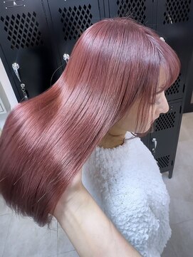 イエナ 渋谷(IENA) ワインレッドハッシュカット大人モードヘアカラー