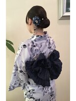 カット イン シルバー&nbsp;大人っぽいシンプルローシニョン