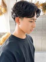 ユイマァルスロウ 岡山(YUIMARLSLOW) 岡山メンズサロン20代30代40代フェザーパーマニュアンスパーマ