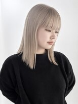 ルトワプラス(Lutowa plus)&nbsp;ハイトーンが可愛いミディアムスタイル♪