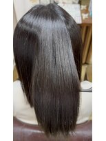 アローズ 荒尾店(arose)&nbsp;エンジェルストレートで天使の輪ができる縮毛矯正！