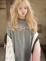 ネフ(NeF)&nbsp;マットなホワイトベージュブロンドヘア☆