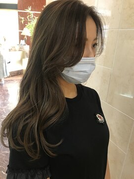 ケアシンサイバシ(CARE shinsaibashi) 大き目カール×ミルクティーグレージュ