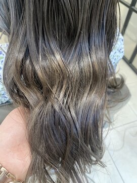 グーフィートーキョー 銀座(Goofy Tokyo) ☆ミルクティベージュ☆カラーが得意/大人向けカラー/艶カラー