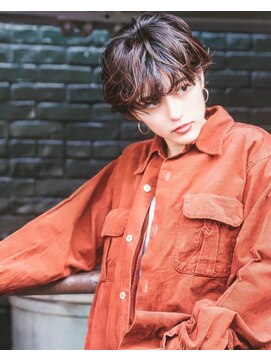 メゾンバイハバナ(maison by HAVANA) 大人かわいいフェザーバングココアブラウンマッシュショートボブ