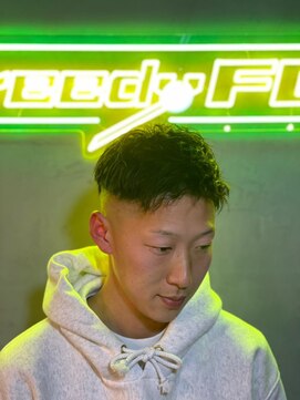 グリーディーフォックス 代々木(Greedy FOX) 韓国マッシュ/センタ-パ-ト/ツイストスパイラル/スキンフェード