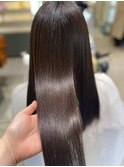 誰もが憧れる美髪を実現!髪質改善トリートメント《担当吉田》